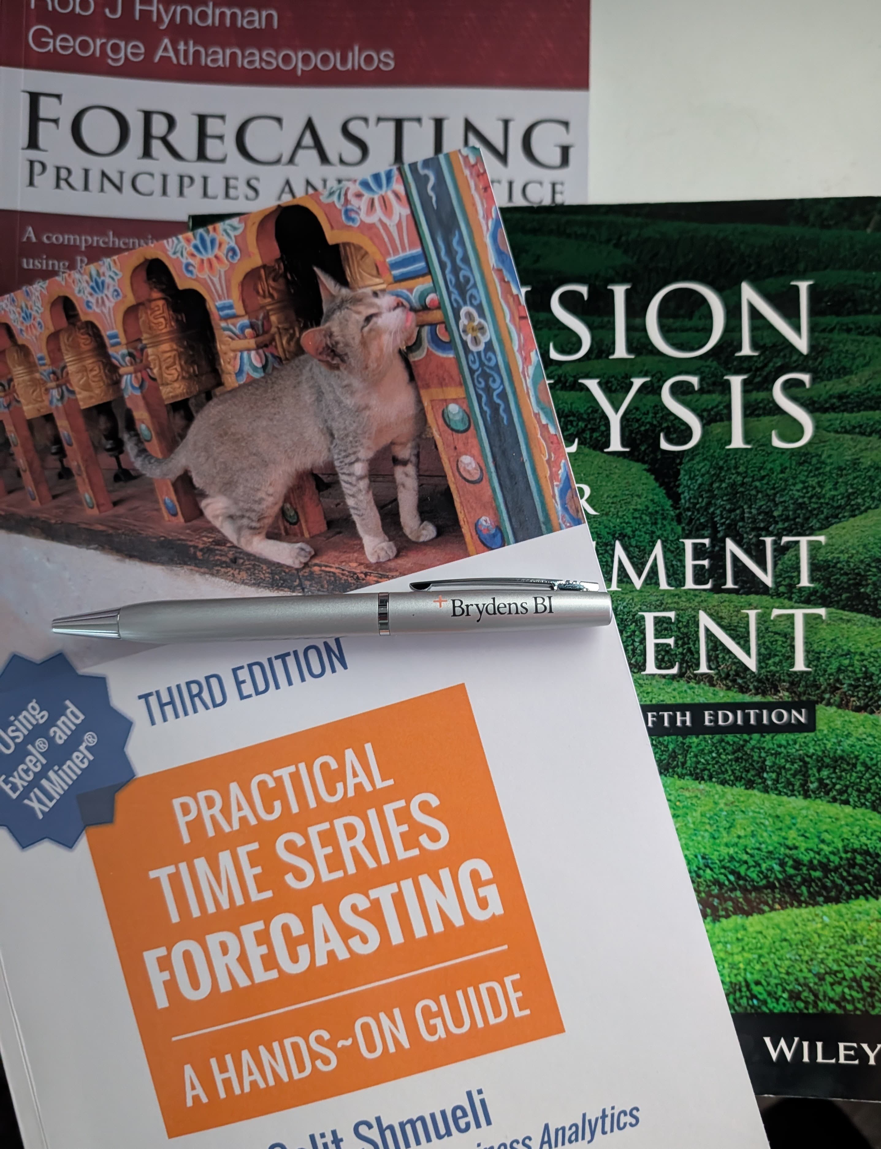 Forecasting books key takeaways for forecasting in Excel.